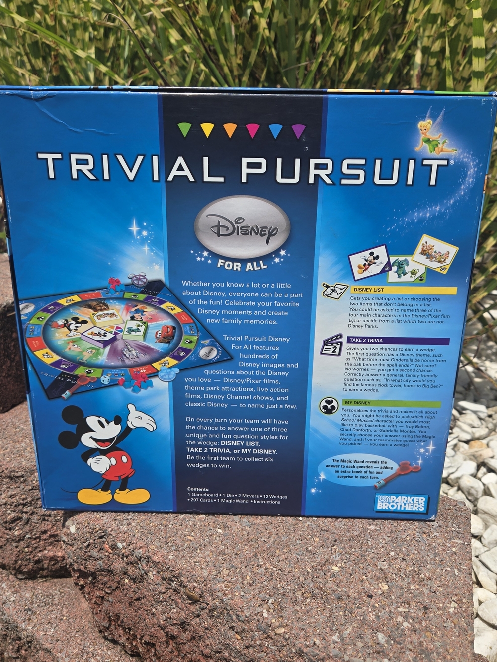 Trivial Pursuit Disney For All Family Board Game Hasbro 1000+ Questions Complete - Picture 2 of 4